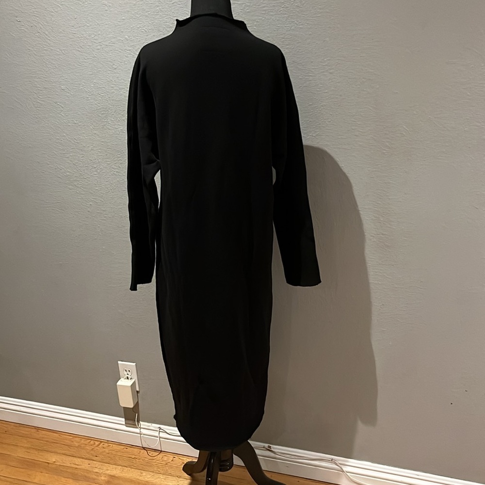 New Frank & Eileen ISABELLE
Funnel Neck DressTRIPLE FLEECE Black - Picture 5 of 17